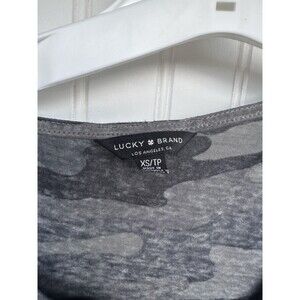 Lucky Brand Women's Camo Print V-Neck T-Shirt Size Small With Front Tie